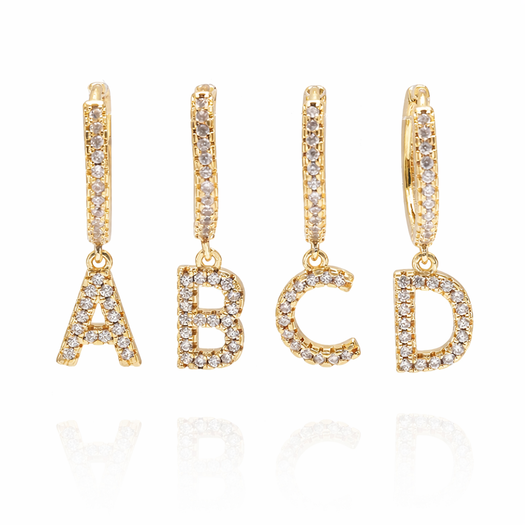 Boucles d'Oreilles Lettre Glacée Plaqué Or
