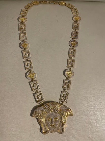 Custom Made Medusa Ketting